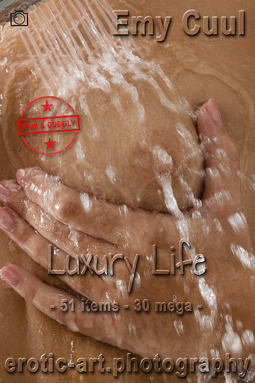 Emy Cuul, Luxury Life, 51 items 30 mega, eARTfoto, the art of Jay Gee